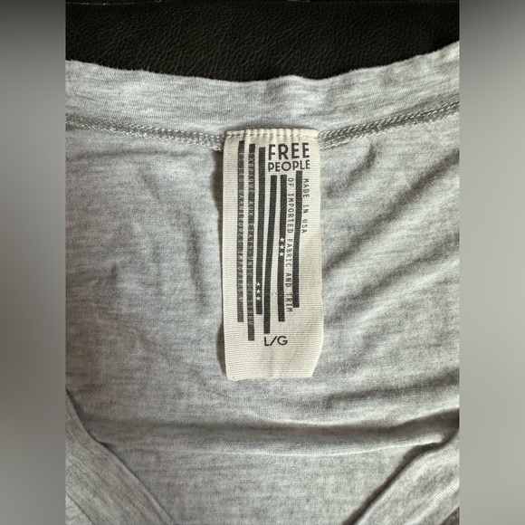 Free people V-neck tee bodysuit - Picture 3 of 6